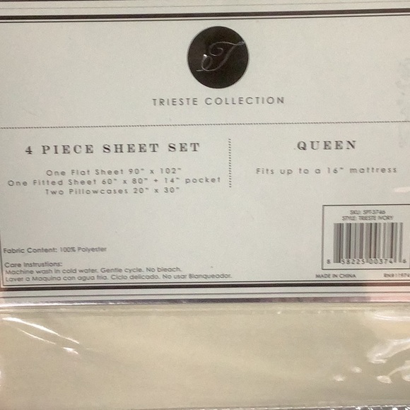 Trieste Collection Queen Sheet Set - Picture 3 of 4
